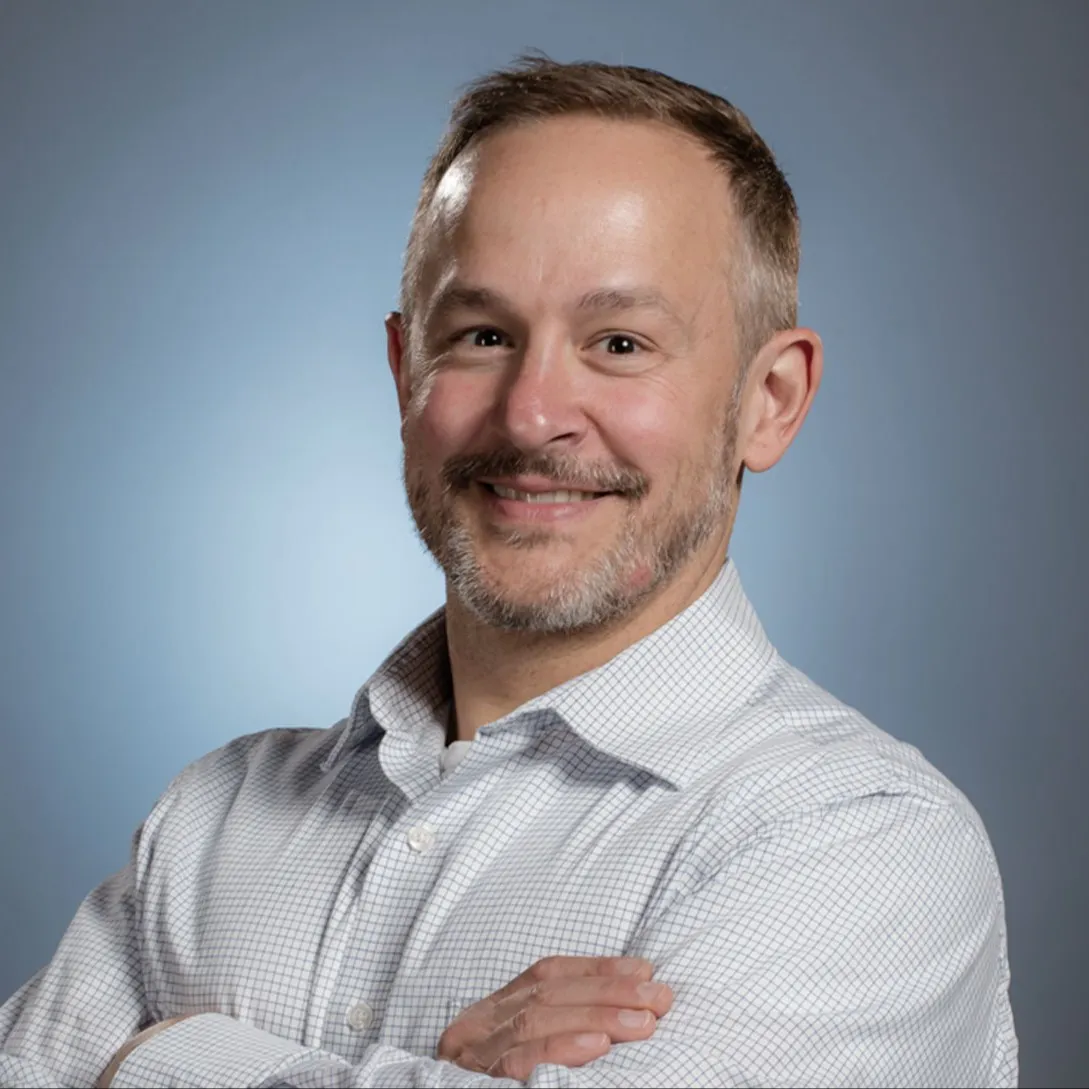 Dr. Jose Luis Perez - Socio Fundador